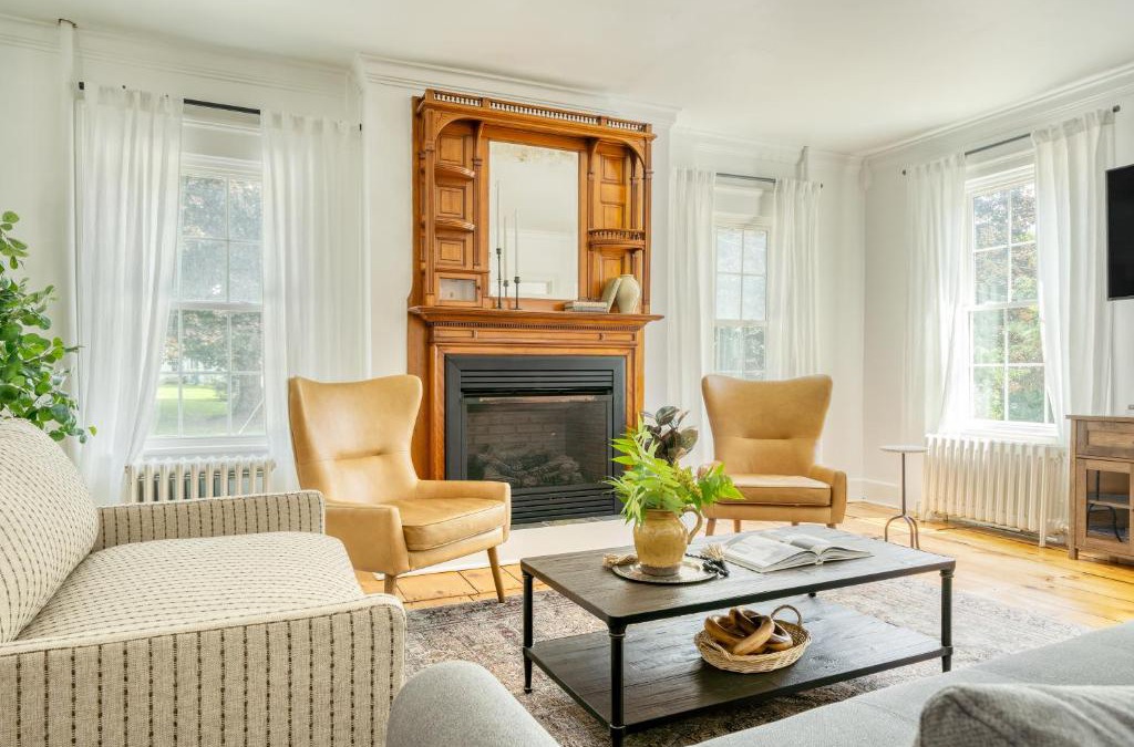 Greenville House | Daffodil by AvantStay Countryside Retreat in Historic Home w Large Backyard