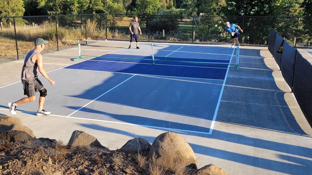 Carver Other | Dahlia Farm & Pickleball retreat near the Columbia River Gorge!