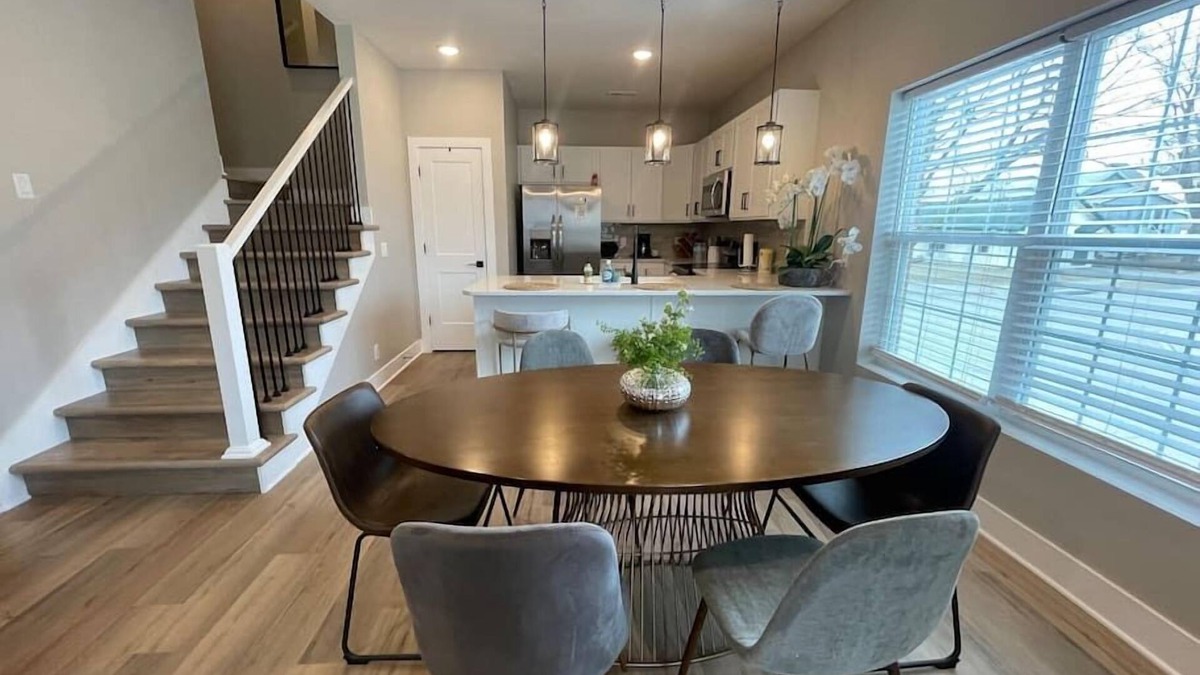 Dahlman House | 🌟DAHLMAN rows- close to Downtown w/garage parking