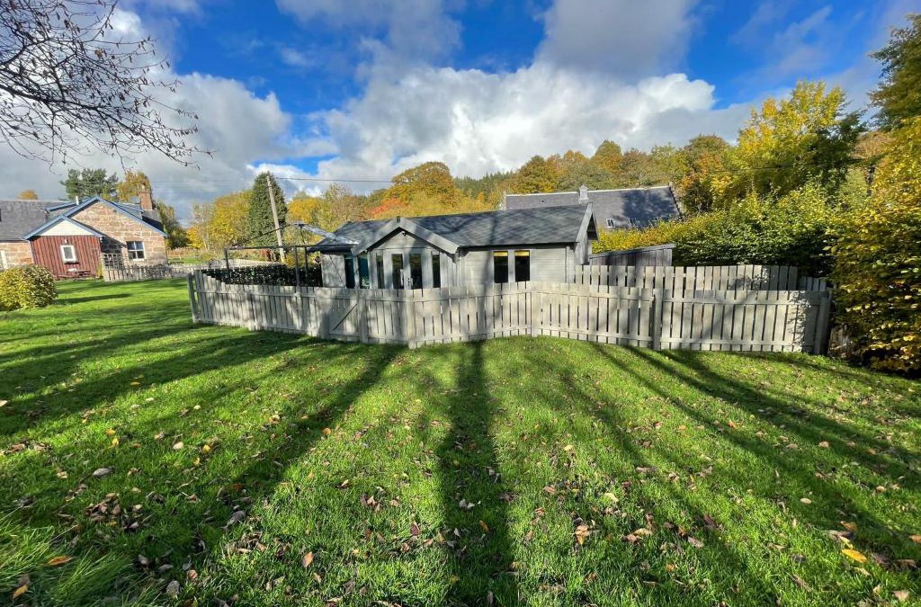 Aboyne Ski Chalet | Daisy Cabin