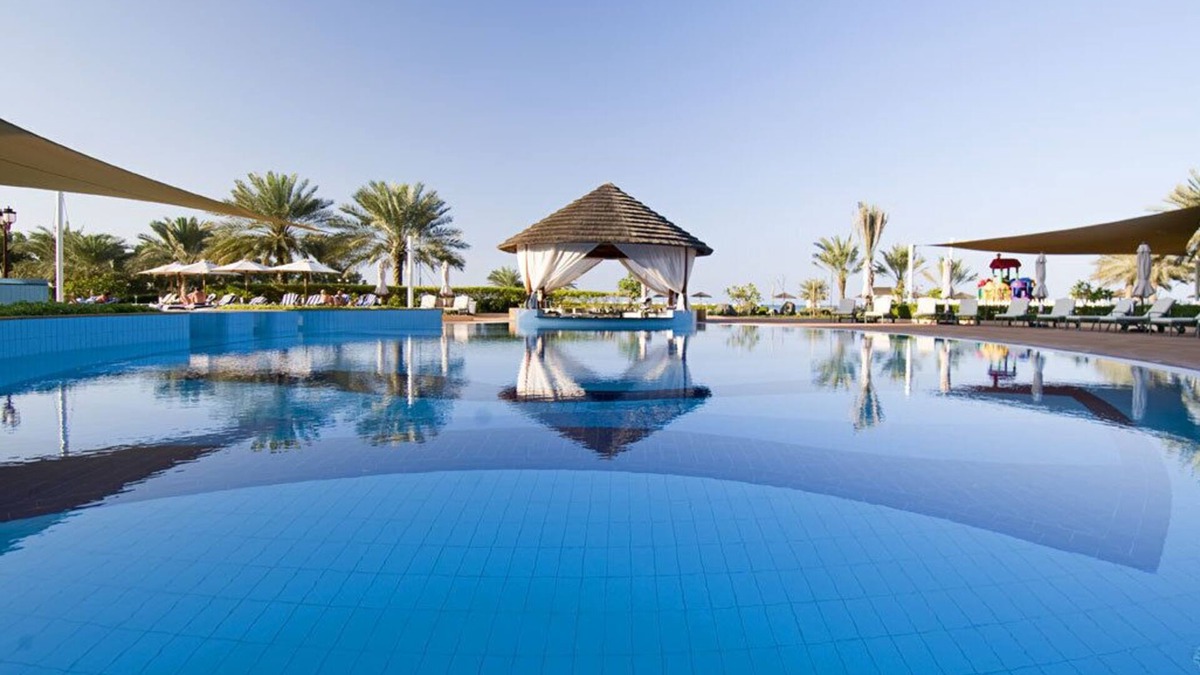 Jebel Dhanna Resort | Danat Jebel Dhanna Resort