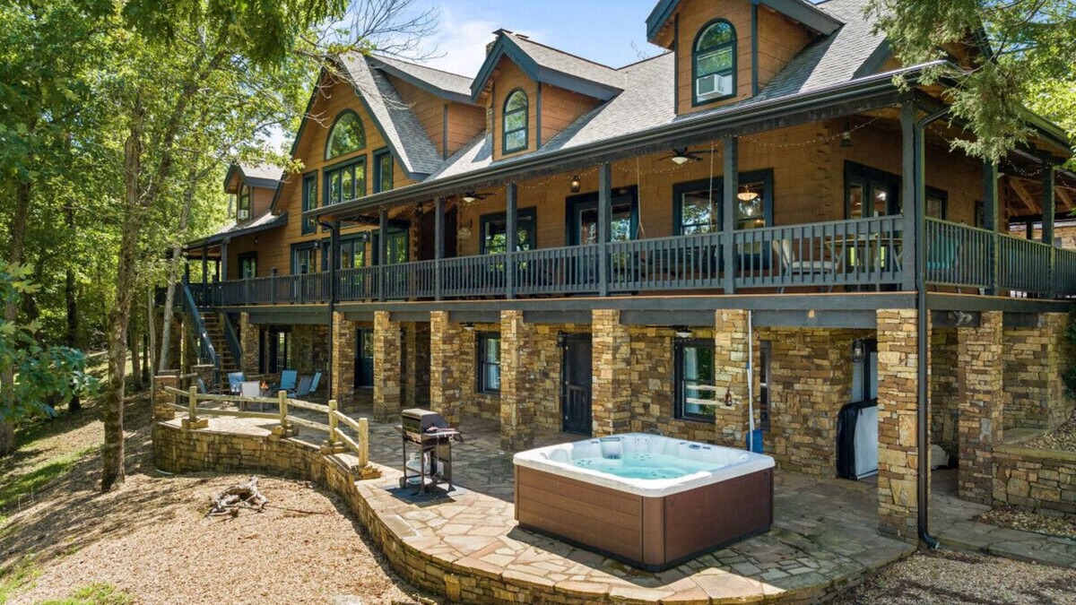 Saddlebrooke Apartment | Dancing Bear Ranch!