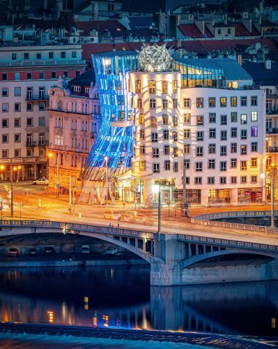 Nove Mesto Hotel | Dancing House - Tančící dům hotel