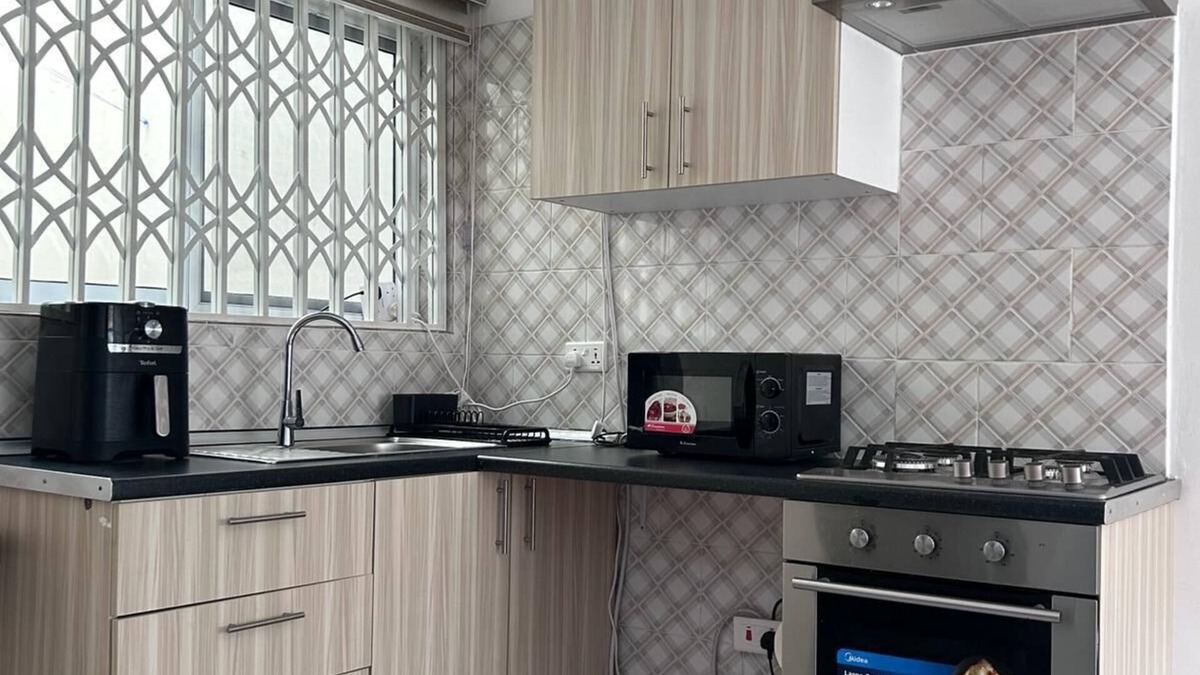 Kweiman House | Danfa - 1 Bed - 1 Bath - Pet Friendly - Parking