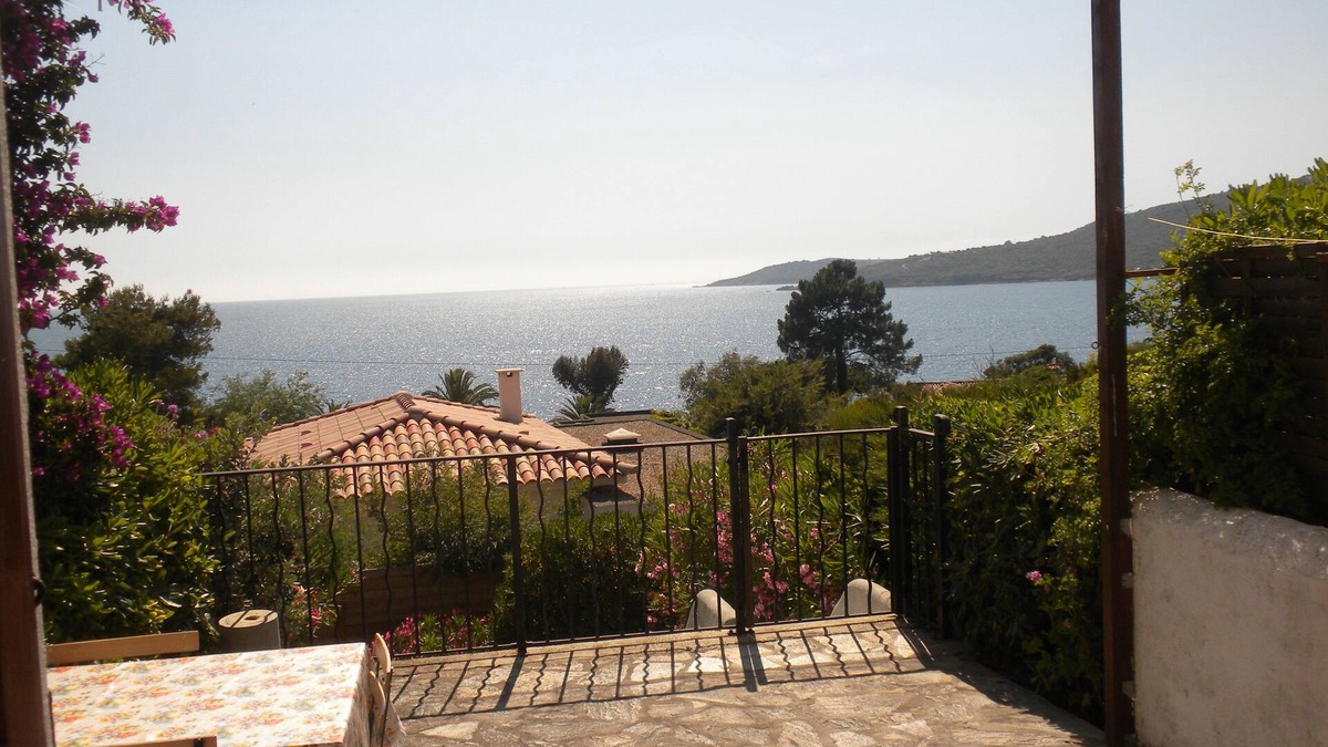 Vico House | Dans Résidence Arborée, 100m des Plages , Villa Mitoyenne vue mer