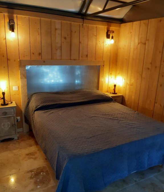 Oppede House | DANSAVAN Chambres d Hôtes Gite