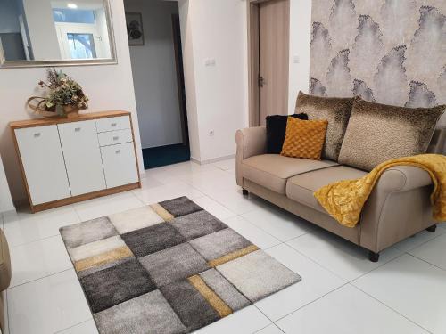 Komarom Apartment | Danube Harmony Apartments