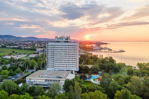 Balatonfured Hotel | Danubius Hotel Marina