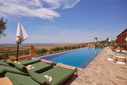 Tnine Ourika Bed & Breakfast | Dar Imiri