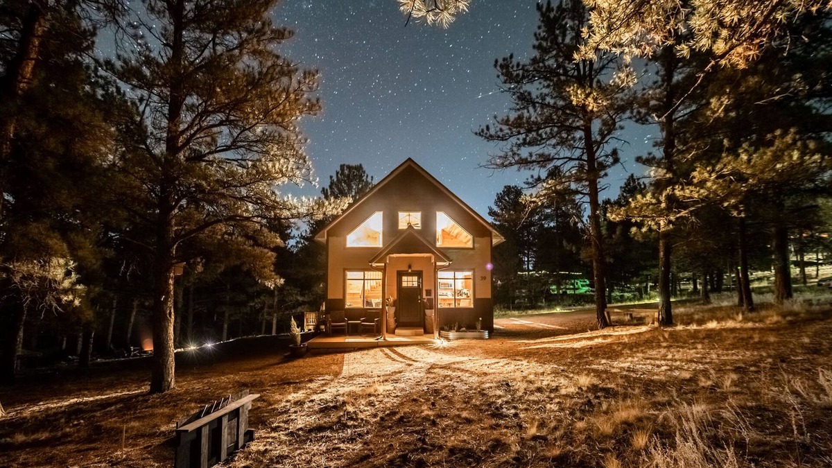 Florissant Cabin | Dark Sky Views - Firepit - Sauna - Grill - Fishing