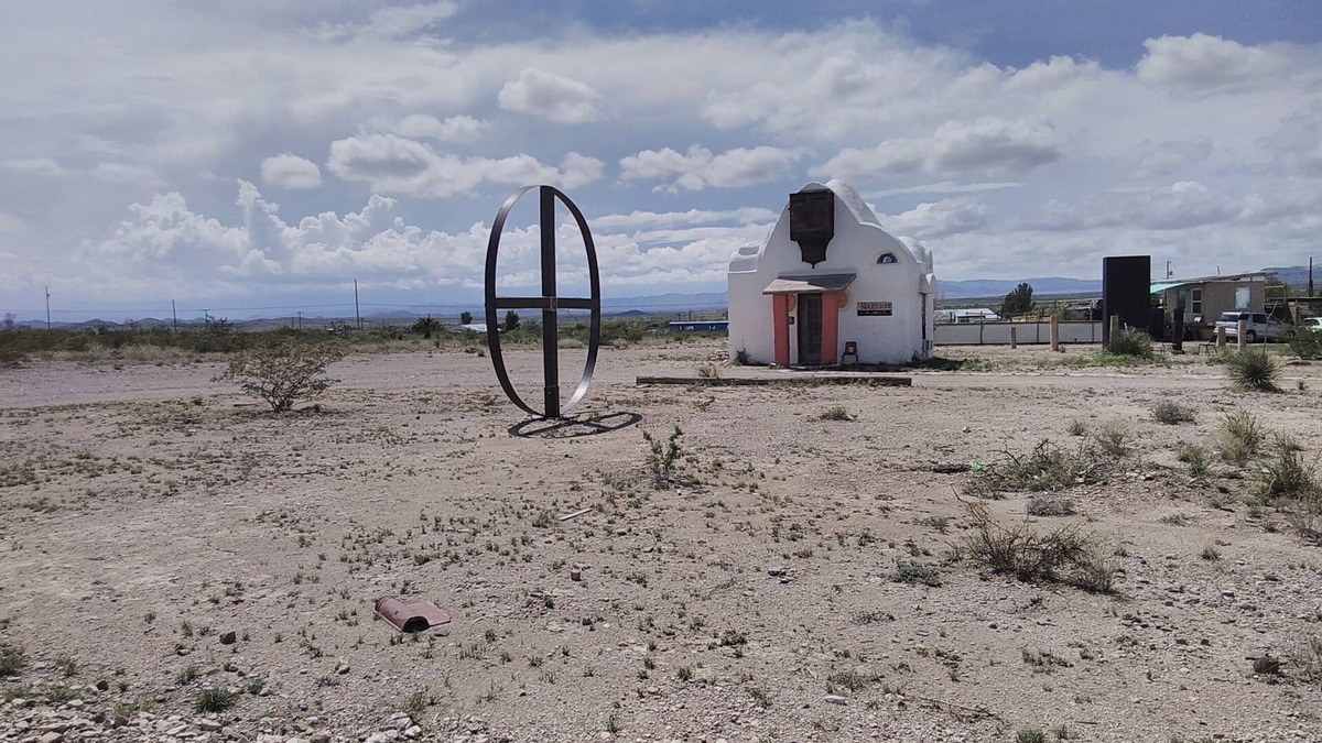 Marathon Apartment | Darkest sky in West Texas and the gateway to Big Bend National Park