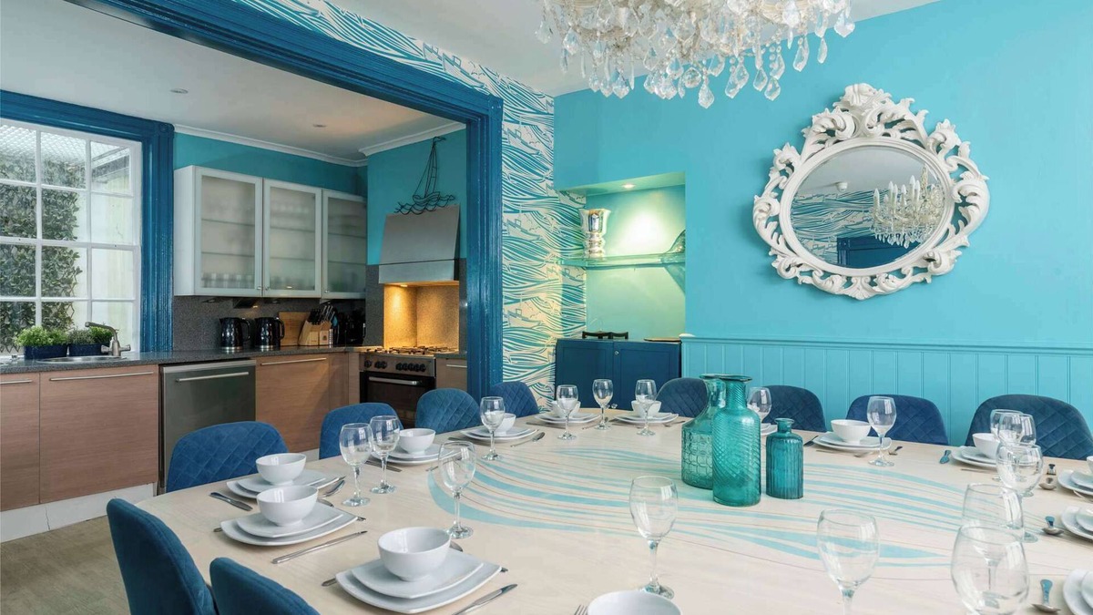 Kemptown House | Darling By The Sea | by Brighton Holiday Lets