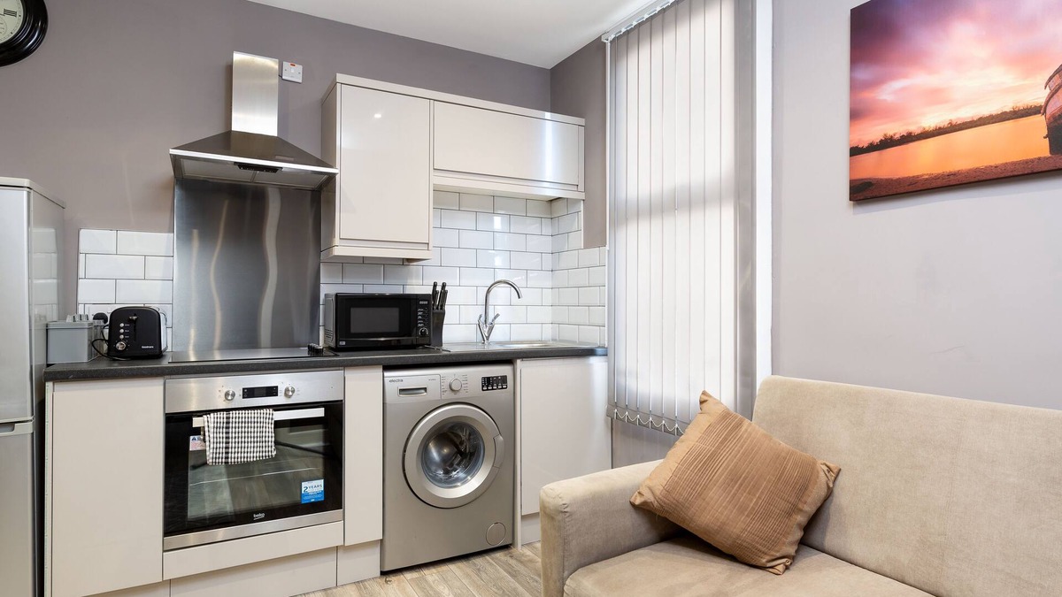 Darlington House | Darlington Centre Double Bed Spacious Apartment 4