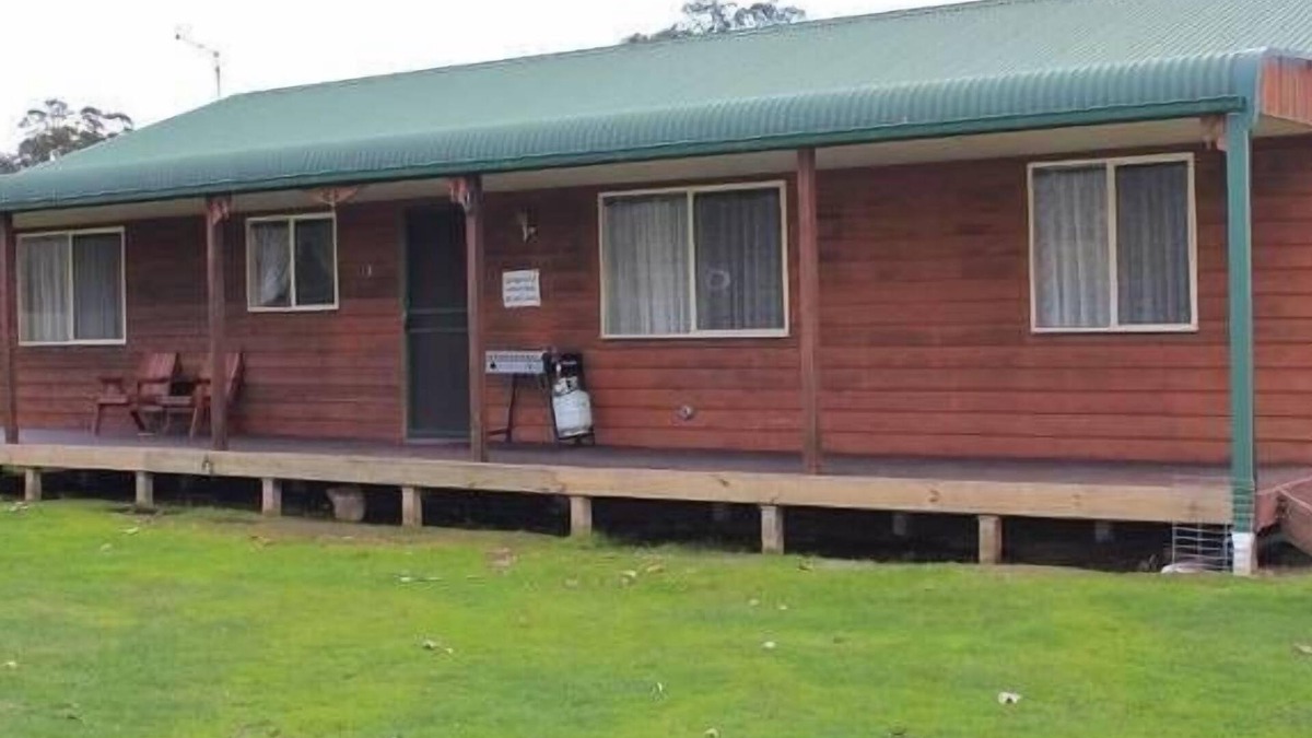 Dartmouth House | Dartmouth Mountain Retreat