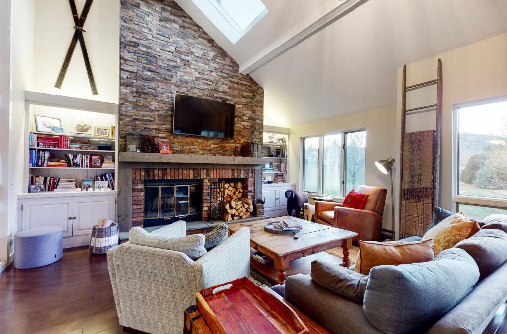 West Hartford House | Dartmouth Place Retreat