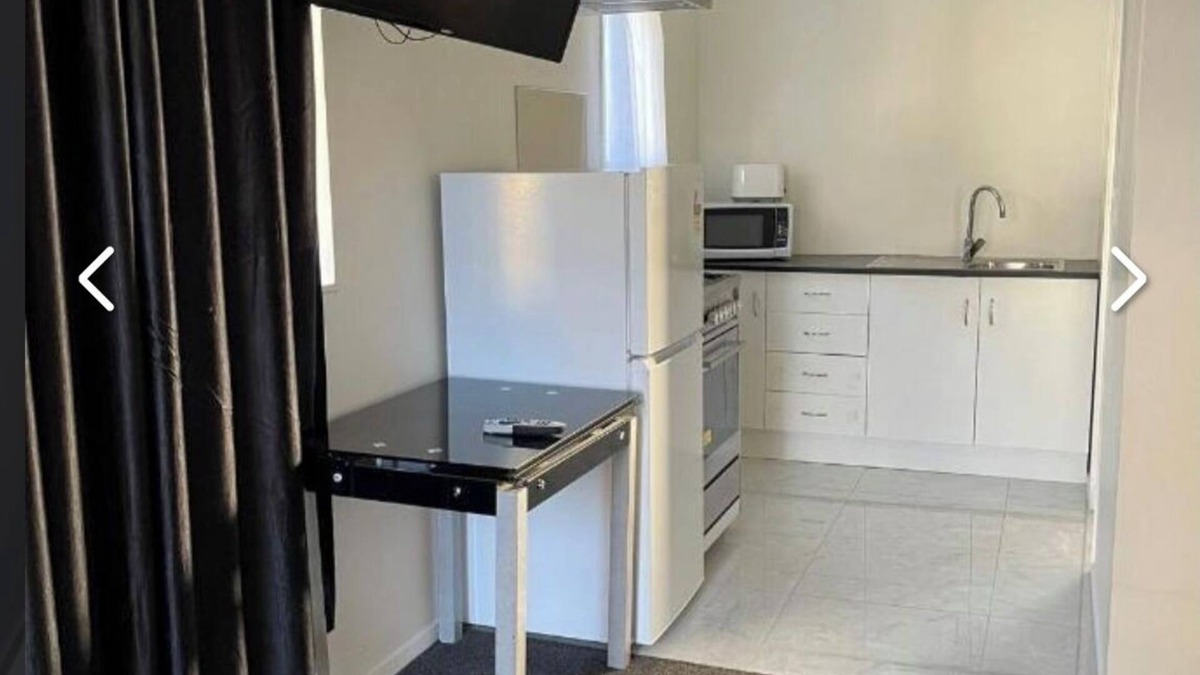 Papakura Hotel | Dash motel