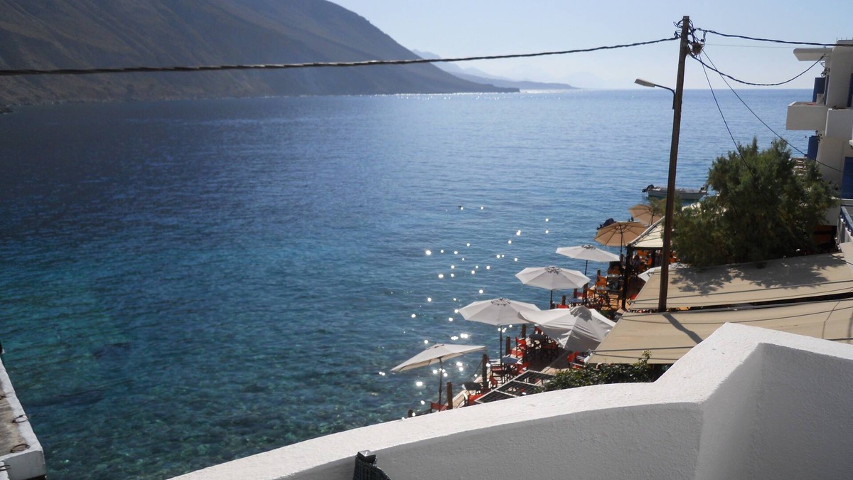 Loutro Hotel | Daskalogiannis Hotel