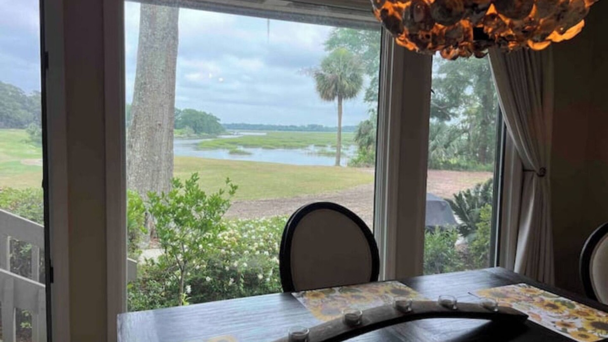 Dataw Island House | Dataw Island Villa Golf & water views. 3 BR 2 BA