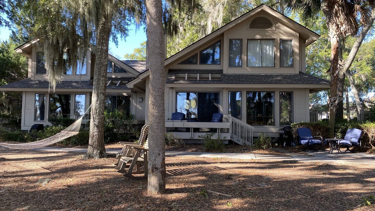 Dataw Island House | Dataw Island Villa on Ocean Waterway with Dock, Kayak, Bikes, WIFI, 4 TVs, Grill