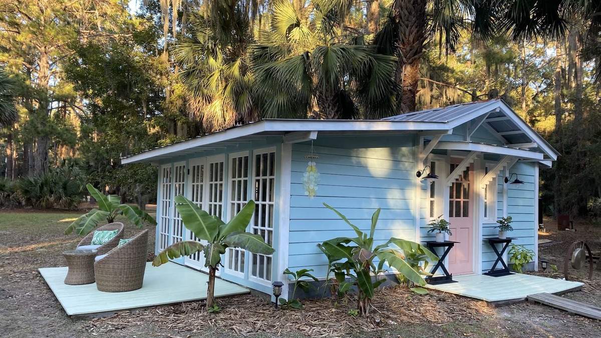 Daufuskie Island Cottage | Daufuskie Island Historic Palmetto Cottage - Palm Tree Forest With Water Views