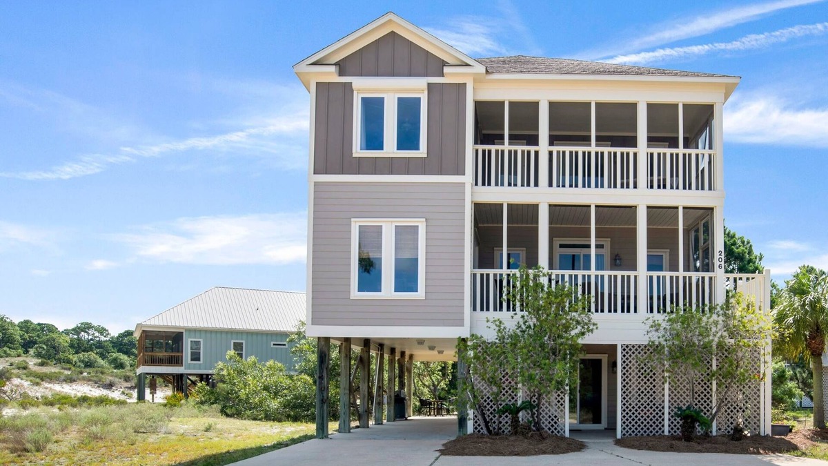 Dauphin Island House | Dauphin Island Harmony Beach Home - Our family's personal home is your getaway!