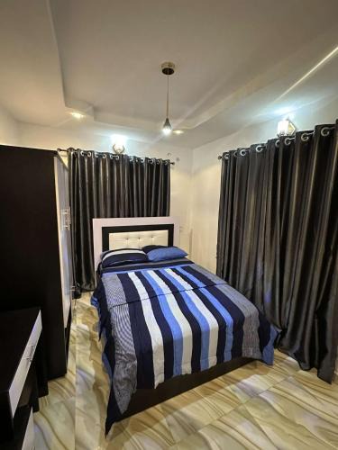 Alva Apartment | David penalty suit