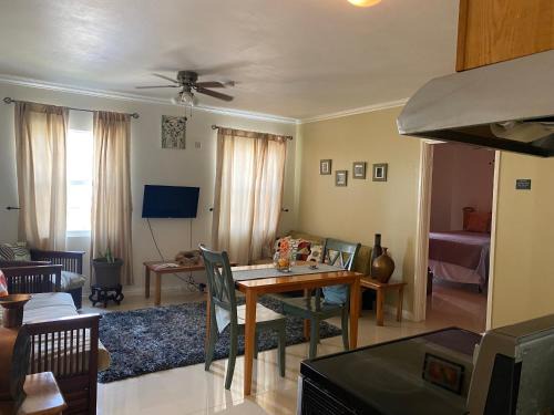 New Kingston Apartment | Dawn’s Comfort Zone