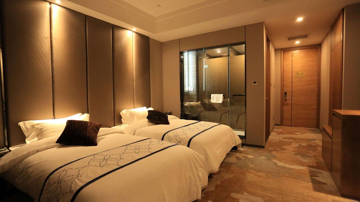 Yantai Hotel | Days Inn Business Place Goldwin Yantai