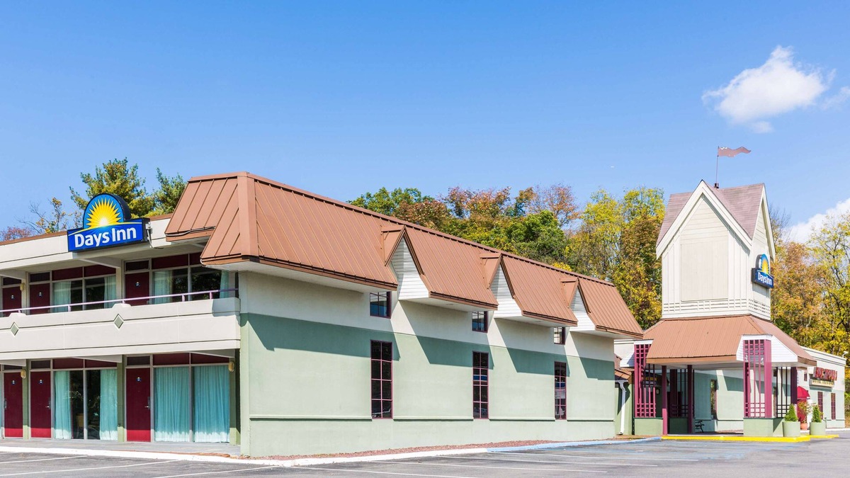 Minisink Hills Hotel | Days Inn by Wyndham East Stroudsburg