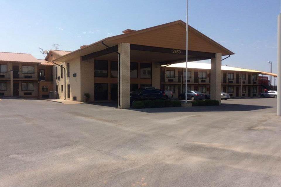 Abilene Hotel | Days Inn by Wyndham Abilene