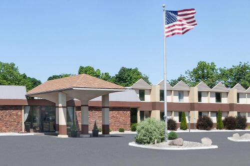 Albion Hotel | Days Inn by Wyndham Albion