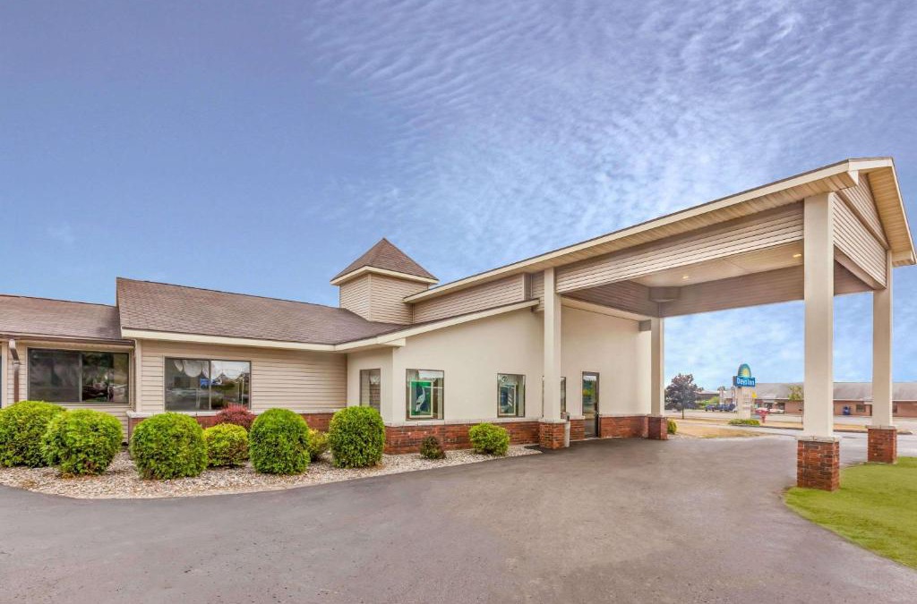 Alpena Hotel | Days Inn by Wyndham Alpena