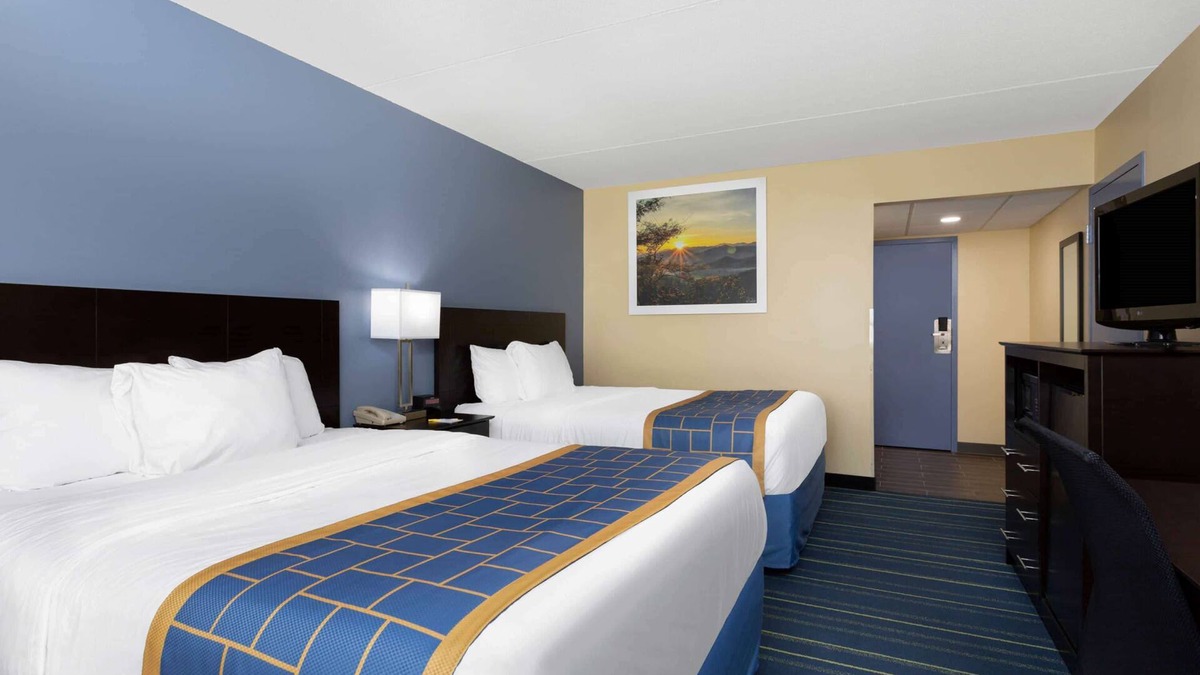 Augusta Hotel | Days Inn by Wyndham Augusta