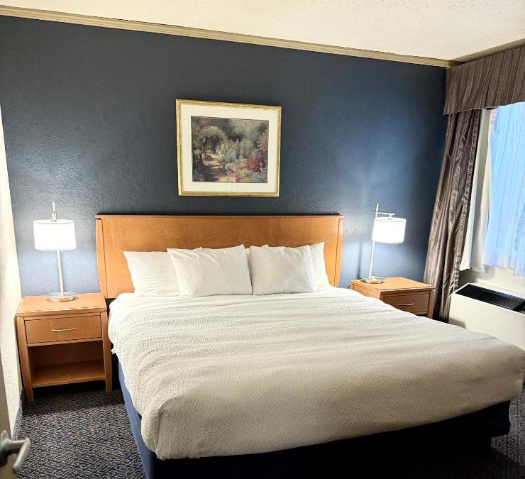 Drayton Valley Hotel | Days Inn by Wyndham Drayton Valley