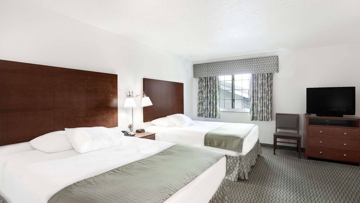 Carroll Hotel | Days Inn by Wyndham Carroll