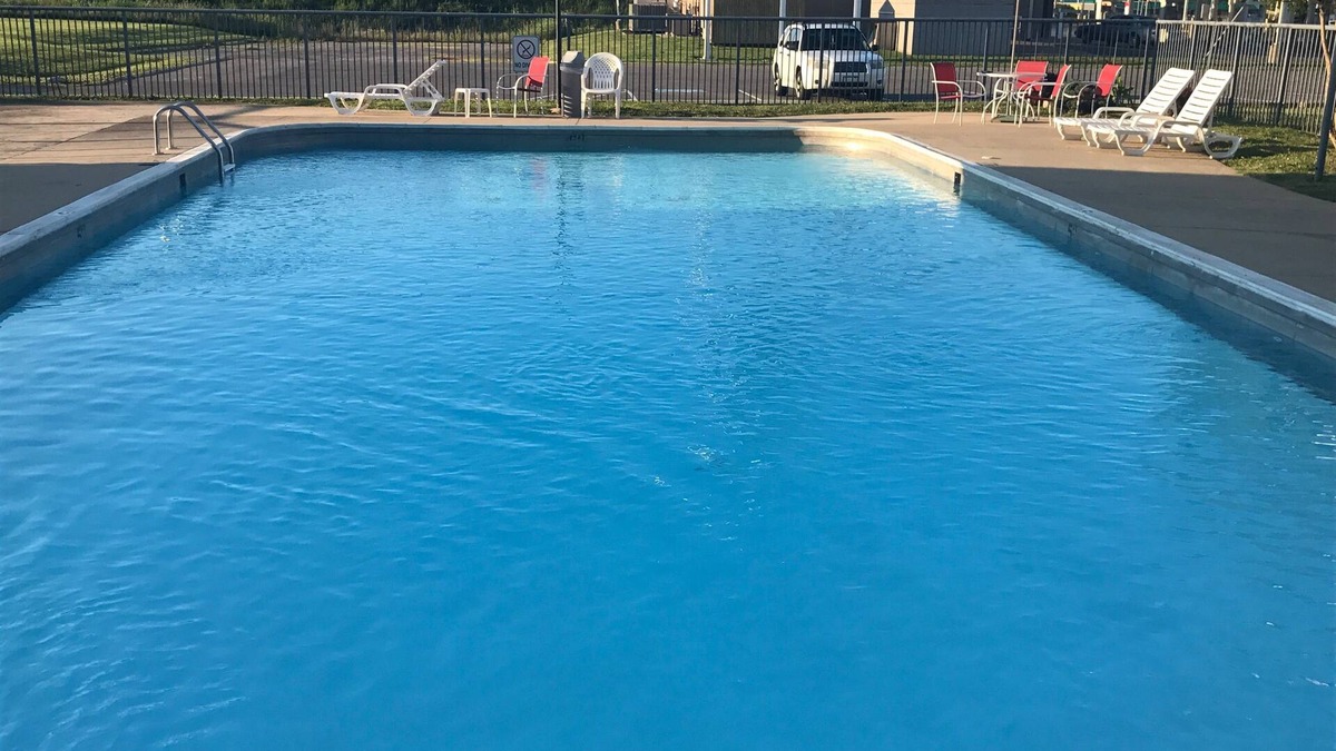 Cave City Hotel | Days Inn by Wyndham Cave City