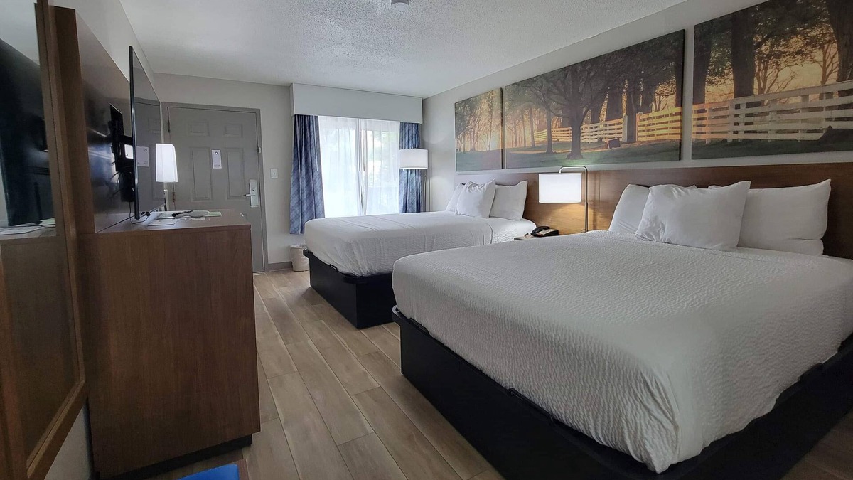 Clanton Hotel | Days Inn by Wyndham Clanton AL