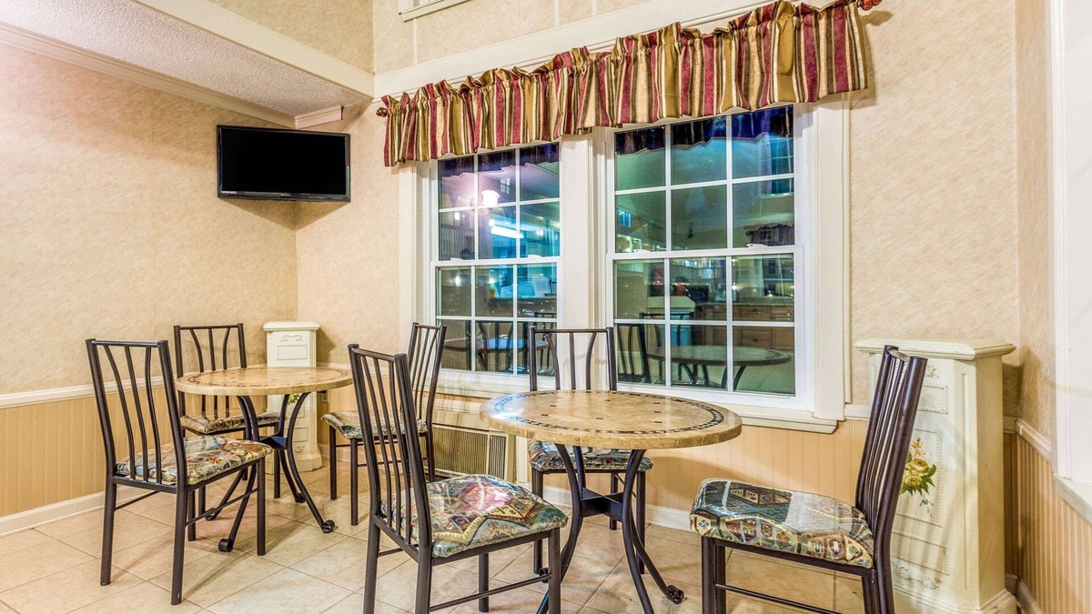 Cornelia Hotel | Days Inn by Wyndham Cornelia