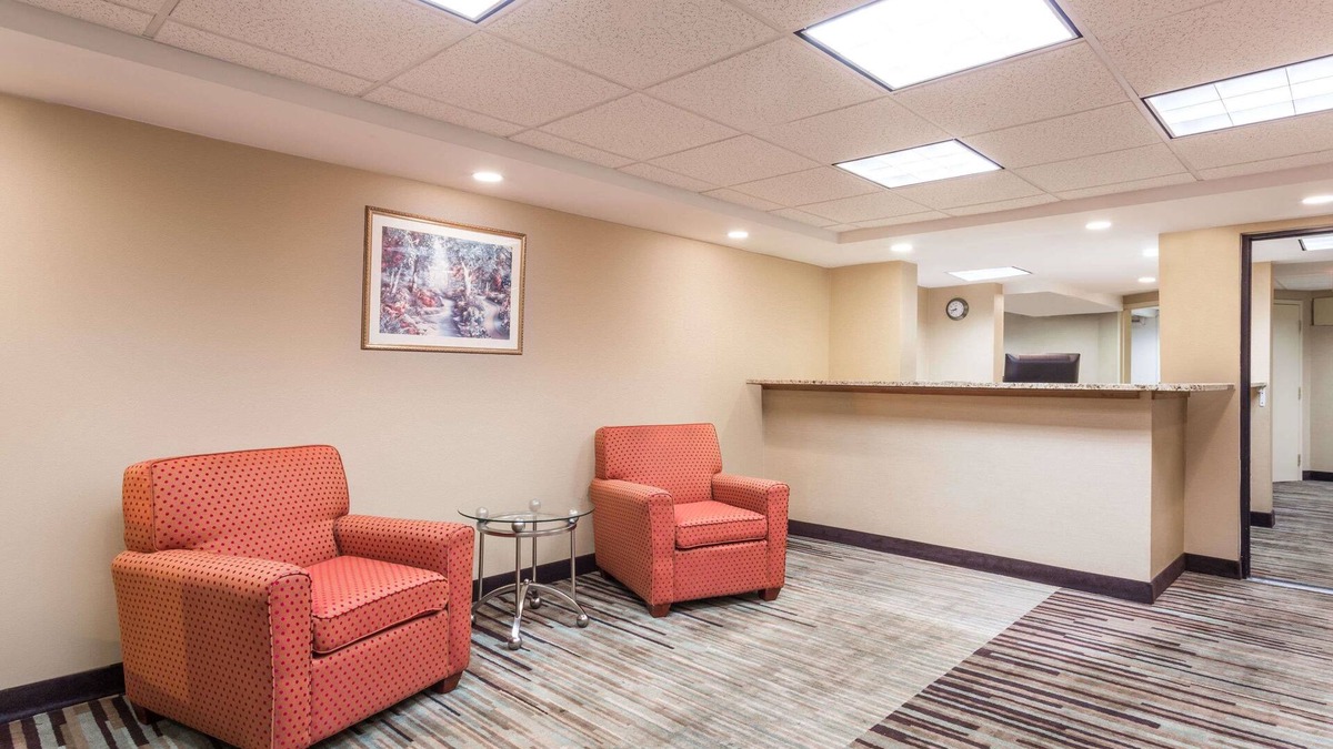 Dumfries Hotel | Days Inn by Wyndham Dumfries Quantico