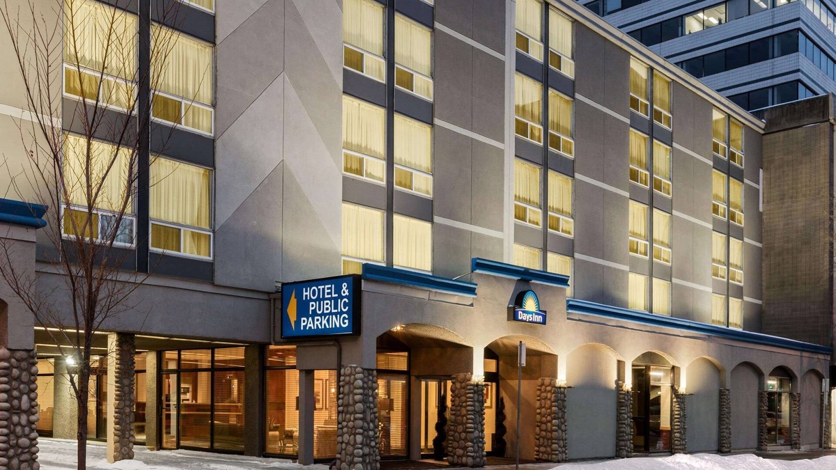 Downtown Edmonton Hotel | Days Inn by Wyndham Edmonton Downtown