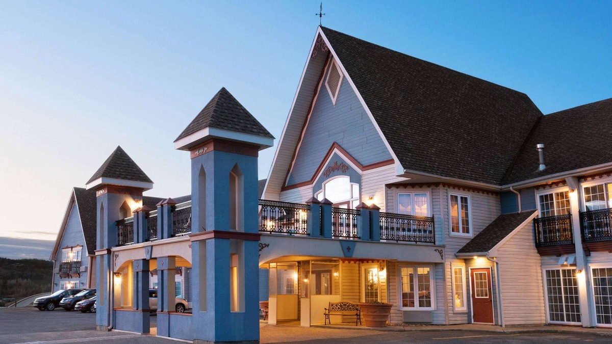 Saint-Basile Hotel | Days Inn by Wyndham Edmundston
