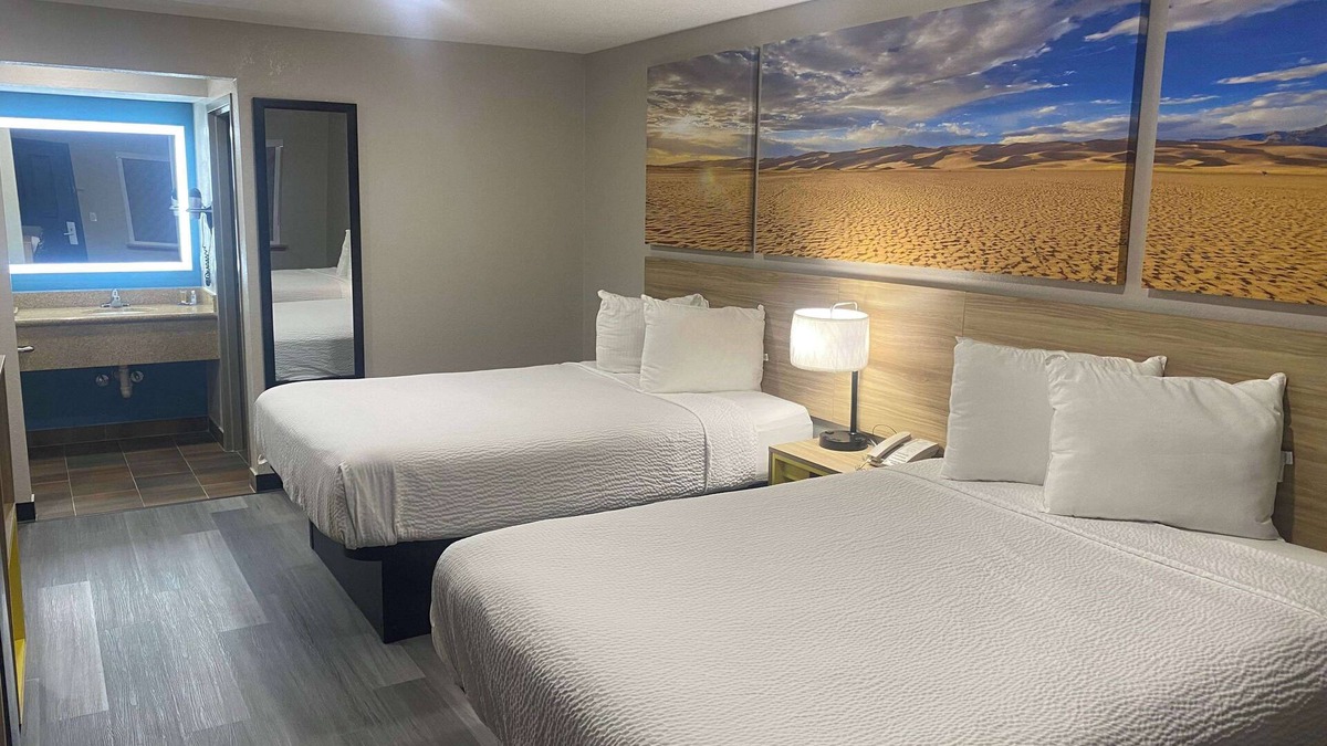 El Paso Hotel | Days Inn by Wyndham El Paso West