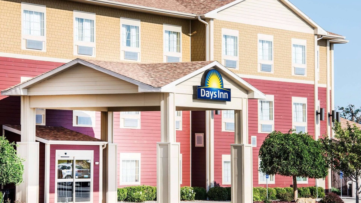 Ellis Hotel | Days Inn by Wyndham Ellis