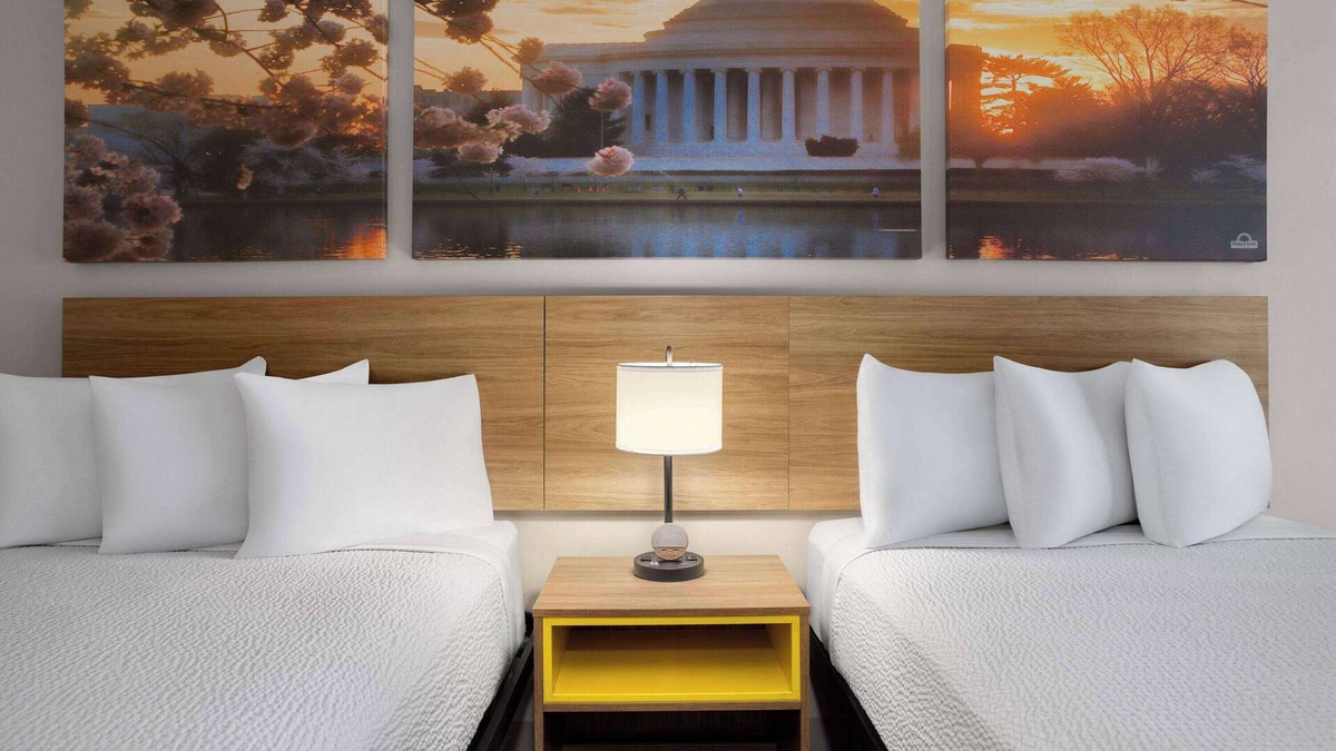 Frederick Hotel | Days Inn by Wyndham Frederick