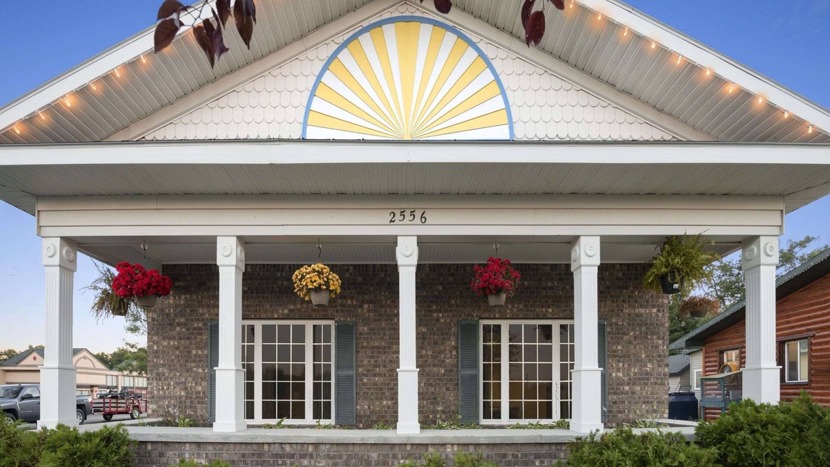 Grayling Hotel | Days Inn by Wyndham Grayling