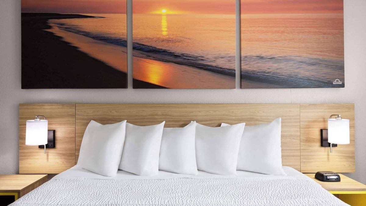 Hornell Hotel | Days Inn by Wyndham Hornell NY