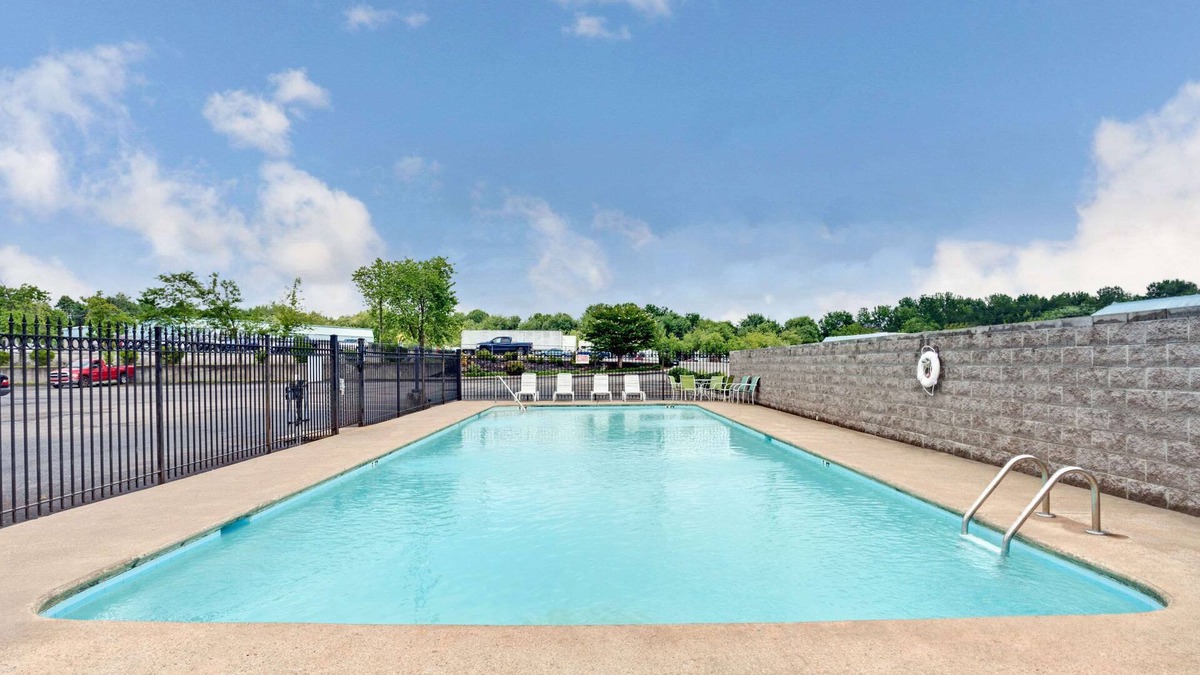 Joelton Hotel | Days Inn by Wyndham Joelton/Nashville
