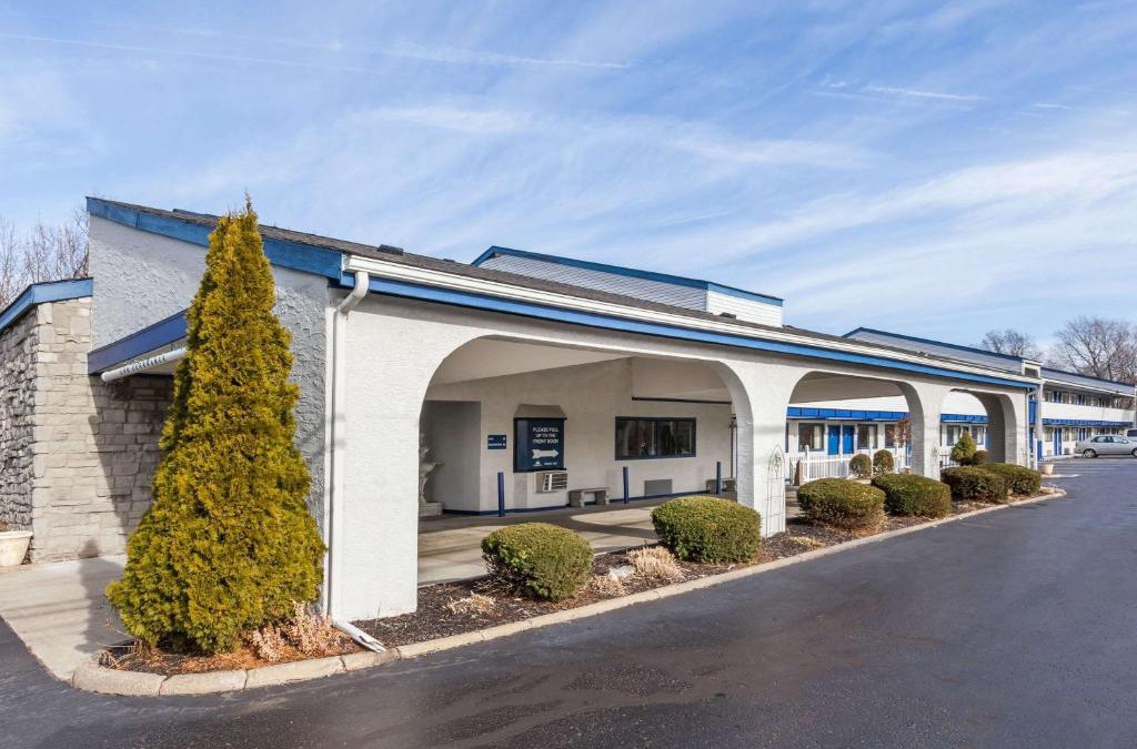 Kent Hotel | Days Inn by Wyndham Kent - Akron