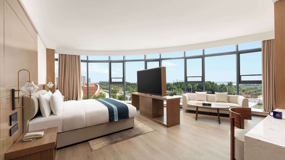 Lanshan District Hotel | Days Inn By Wyndham Linyi Yihe New Area