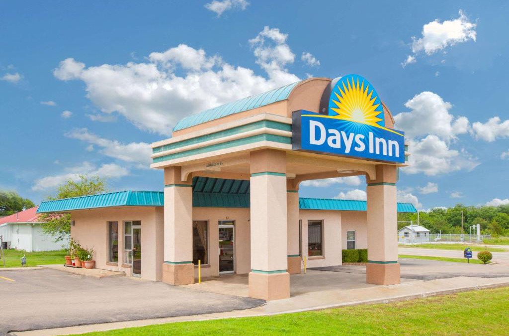 Okemah Hotel | Days Inn by Wyndham Okemah